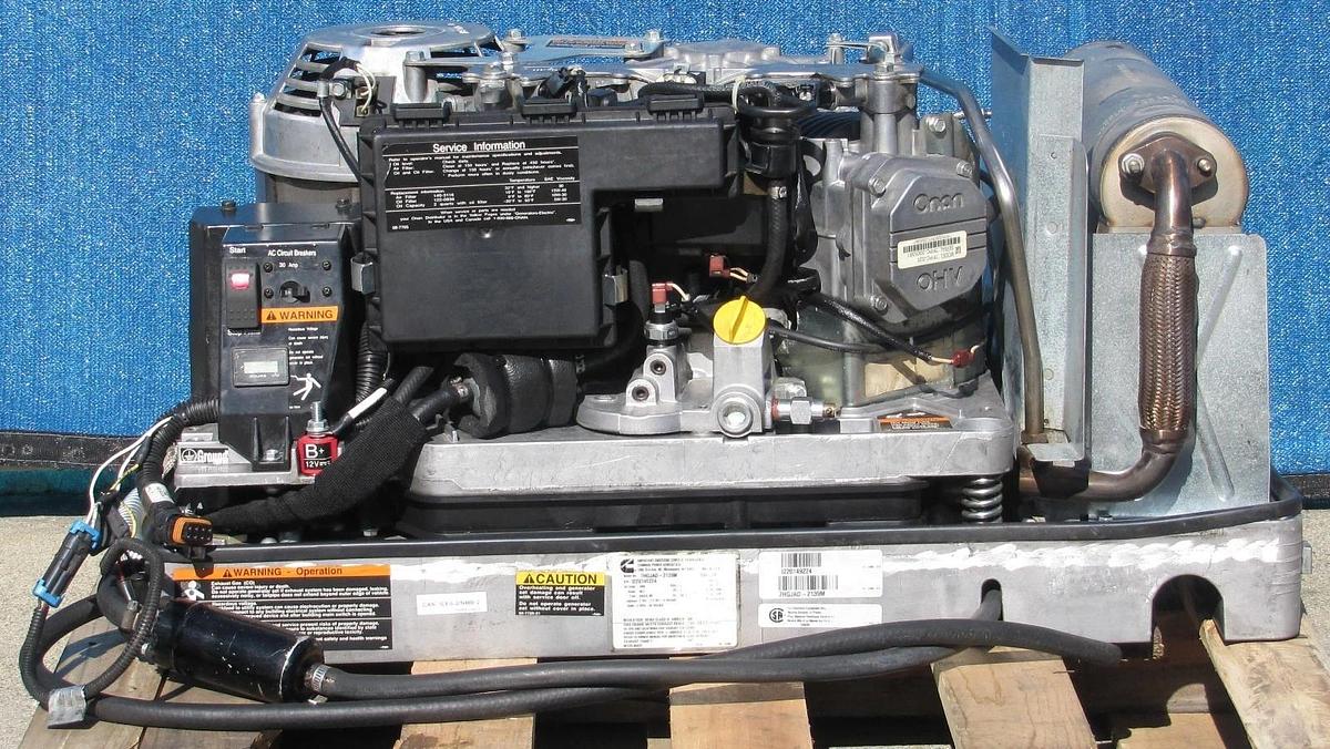 Used Cummins Onan Commercial QG EFI 7000 Watt Gasoline RV Generator 120V Output