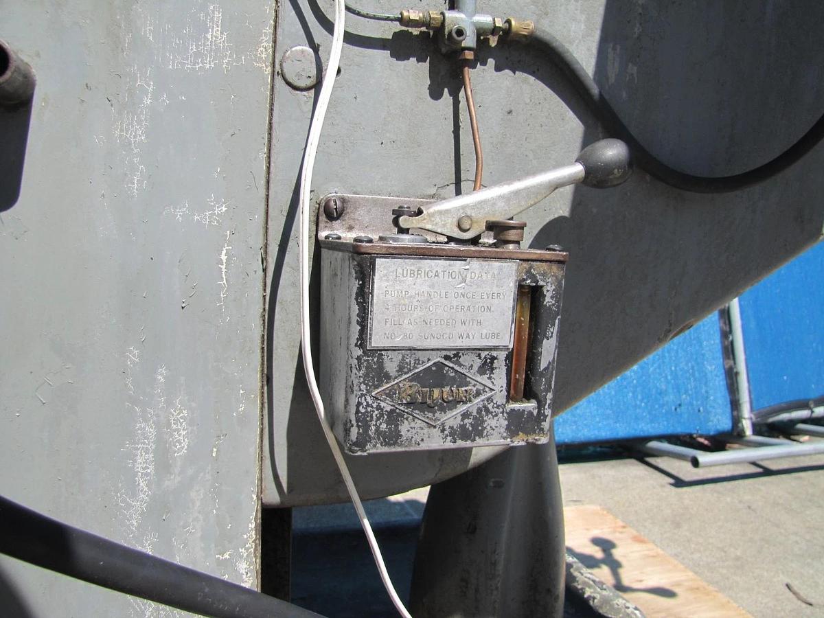 Used Bridgeport 1.5 HP J Head Vertical Mill Milling Machine Variable Speed 460V 3 Ph