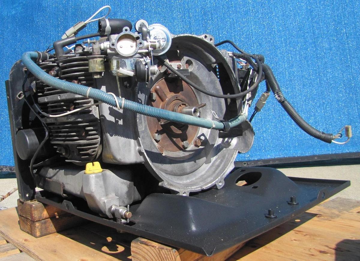 Used Onan Commercial Gasoline Engine 1800 RPM Off RV Generator 6.5NHDFB30502M W/ Carb
