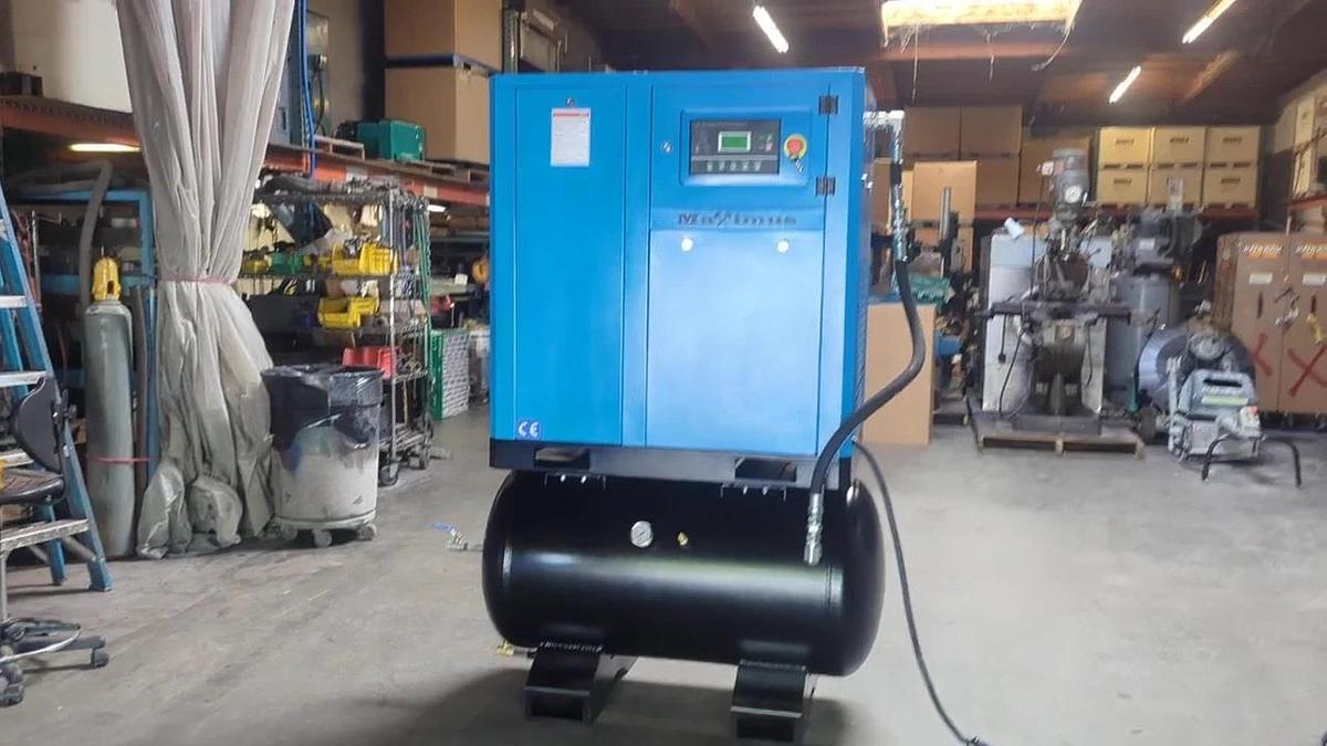 Used 2025 Maximus 15 HP 63 CFM Rotary Screw Air Compressor 230V 3 Phase With 80G Tank