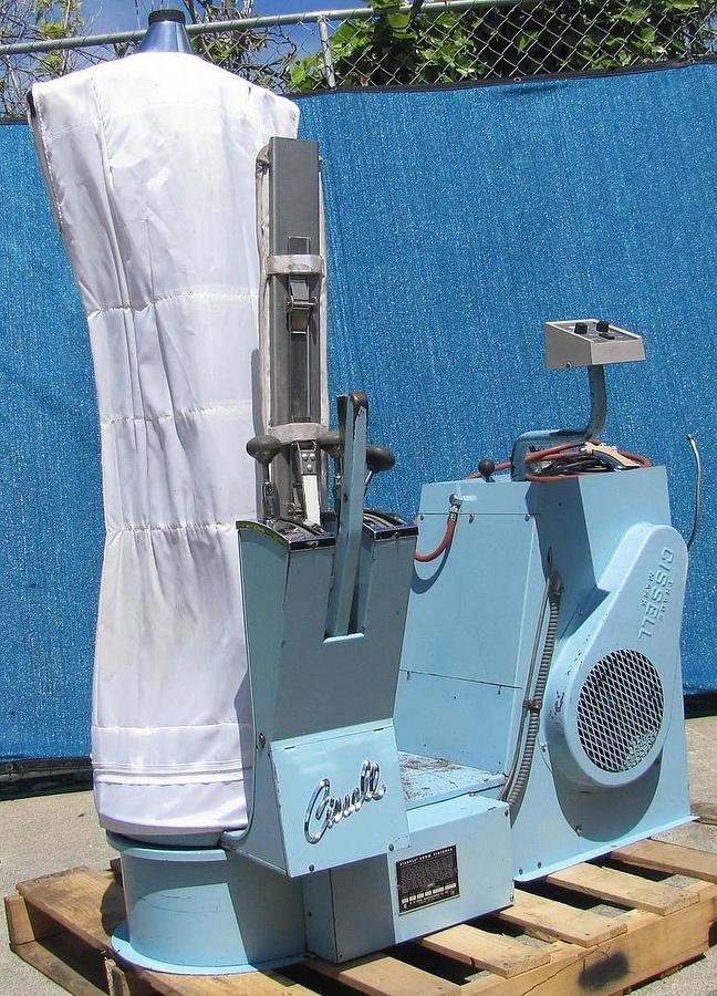 Used Cissell FFCD Dress Garment Form Finisher Steam Dry Cleaning Suzy Susie