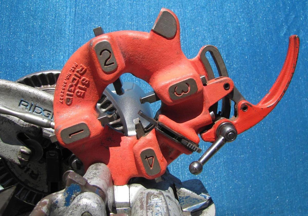 Used Ridgid 535 Pipe Threader 1/2" to 2" Pipe Threading Machine with 815A Die Head #3