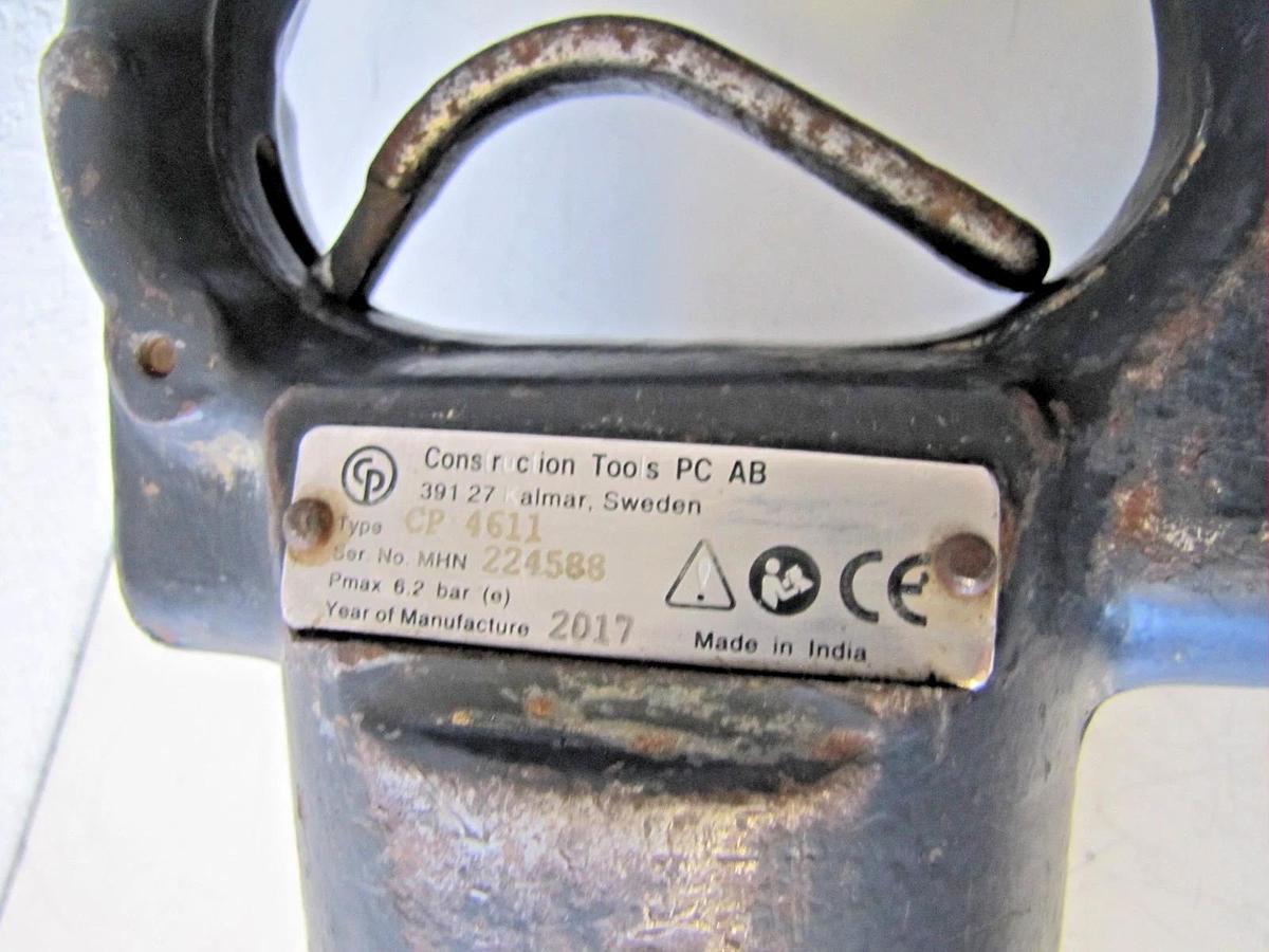 Used Chicago Pneumatic 45 lb. CP 4611 Rivet Buster w/ Bit, Hose, & Lubricator 2017
