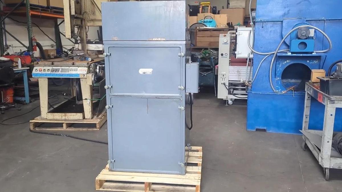 Used Torit 84 Dust Collector Air Filtration Unit 3 HP Baldor Blower Motor 230V 3 Ph