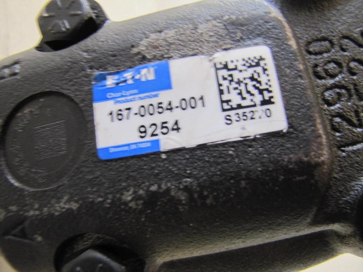 Used Eaton Char-Lynn 167-0054-001 Compact Series Hydraulic Motor Bendi 126418