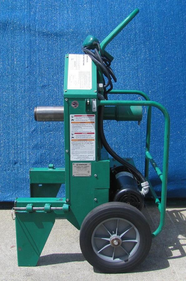 Used Greenlee 555C Classic Electric Conduit Bender 1/2" to 2" Pipe 120V 1HP 555