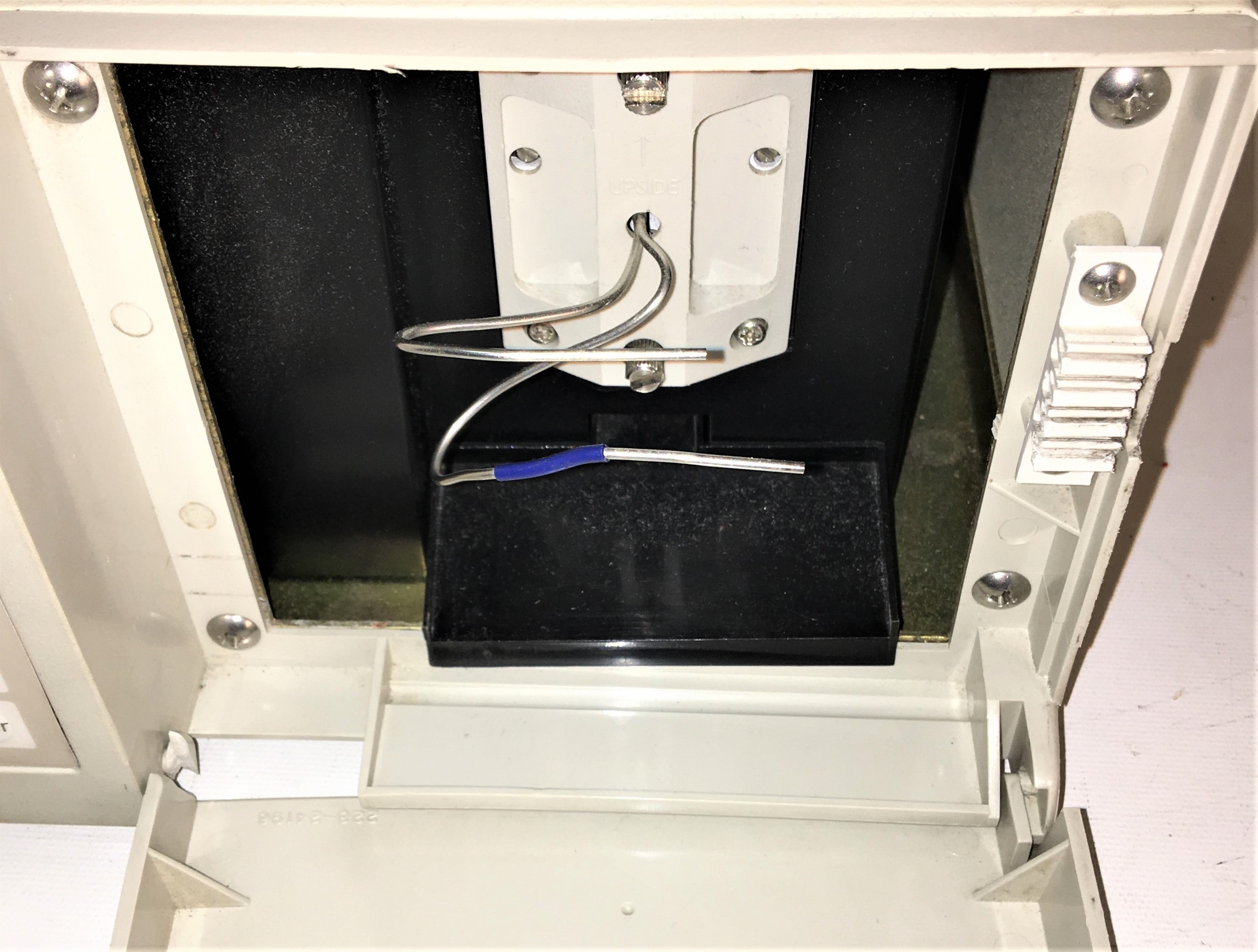 Used Shimadzu SPD-10A UV-Visible Detector