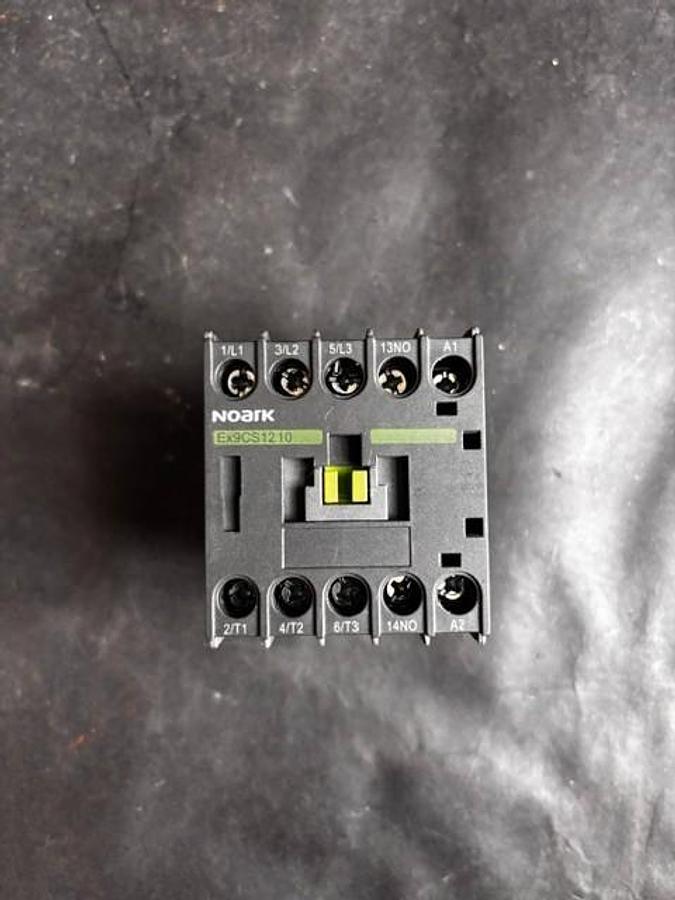 Used NOARK EX9CS1210 CONTACTOR ($12 OBO)