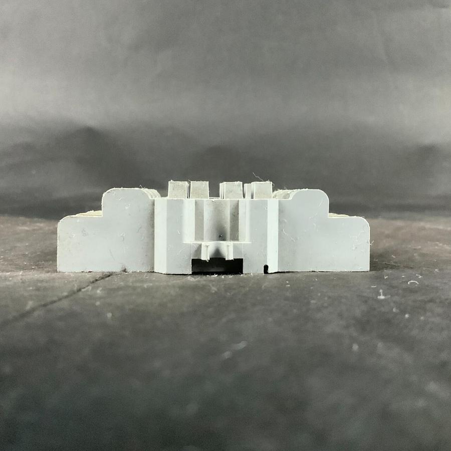 Used POTTER & BRUMFIELD 27E121 RELAY SOCKET ($7 OBO)