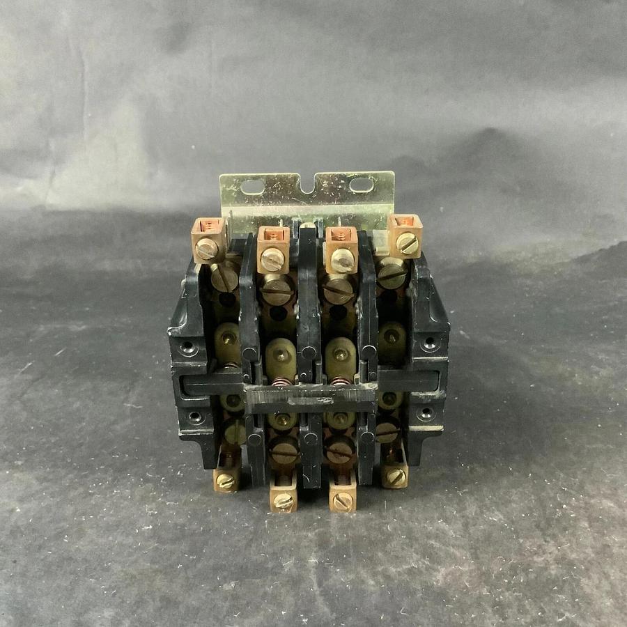 Used FURNAS 42BE25AFL1 CONTACTOR ($30 OBO)