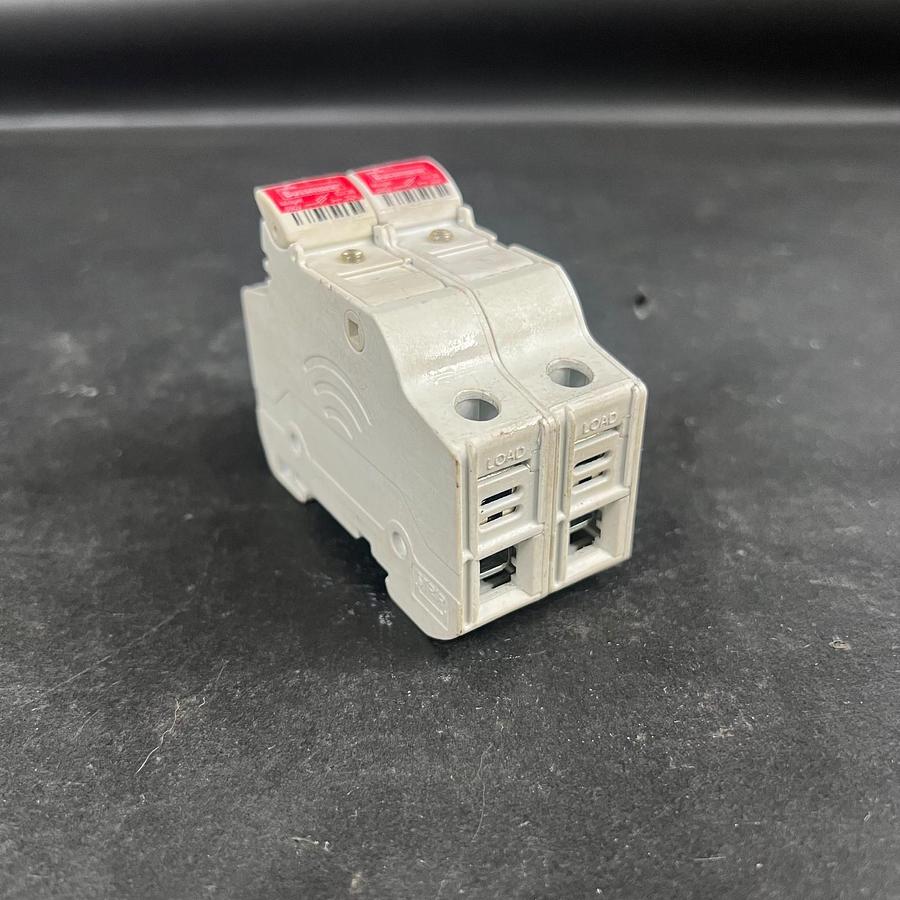 Used BUSSMANN CHM2D 2 POLE FUSE HOLDER ($20 OBO)