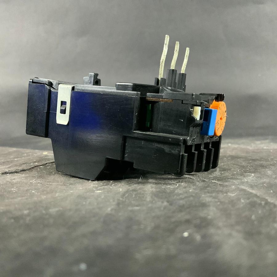 Used MITSUBISHI TH-K12TP OVERLOAD RELAY ($25 OBO)