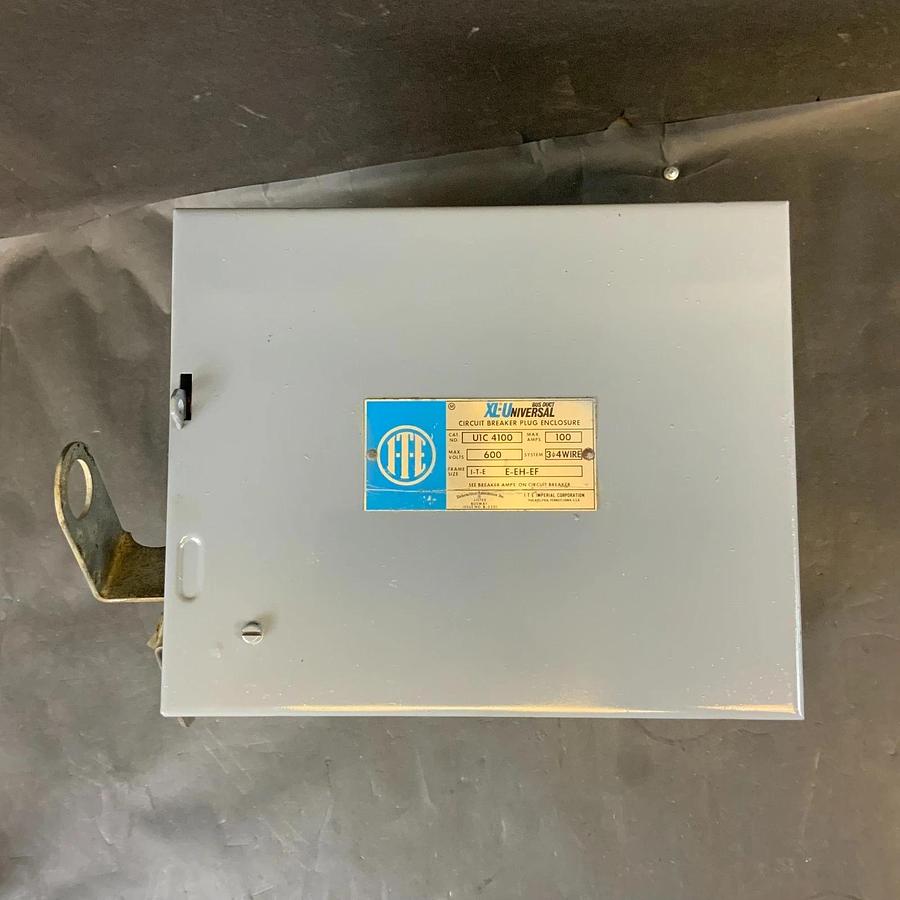 Used SIEMENS ITE U1C 4100 CIRCUIT BREAKER PLUS ENCLOSURE ($150 OBO)