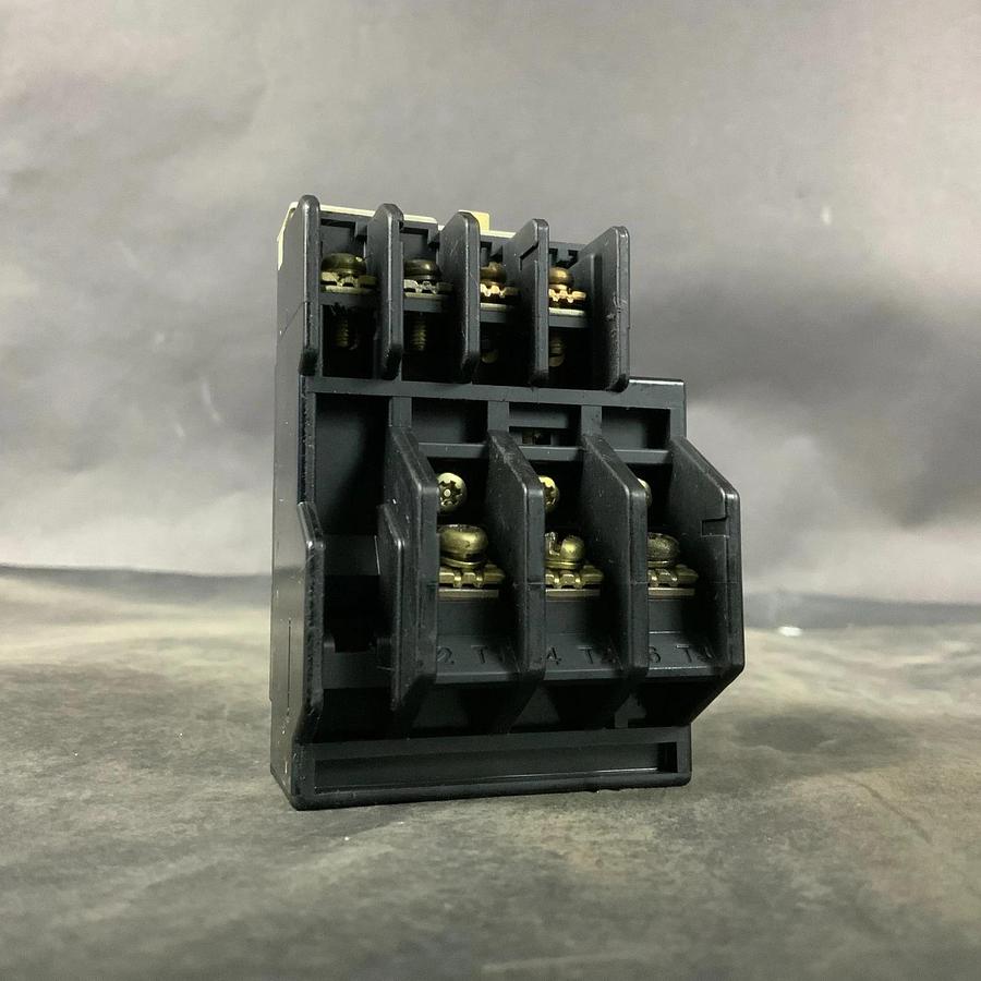 Used FUJI ELECTRIC TR-5-1N/3 THERMAL OVERLOAD RELAY ($25 OBO)