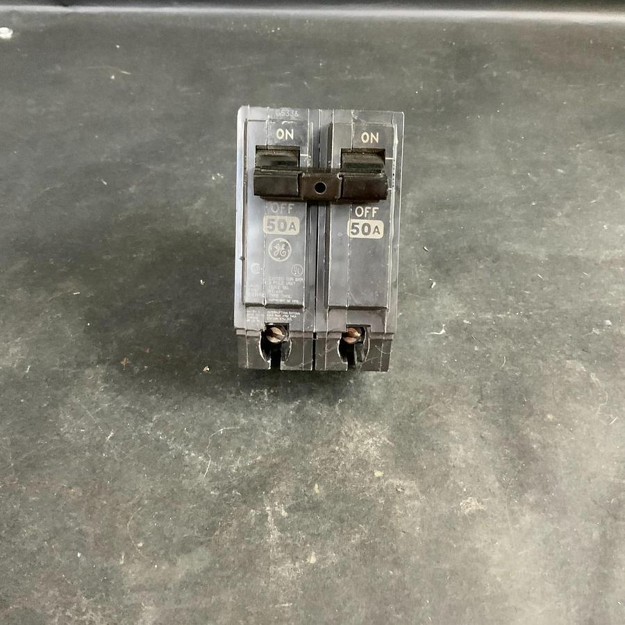 Used GENERAL ELECTRIC THQL2150 120/240V ($15 OBO)