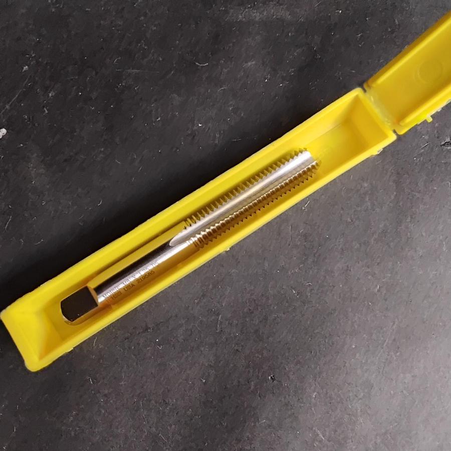 Used MORSE 7500 M8X1.25 D5 BOTTOM TAP ($25 OBO)