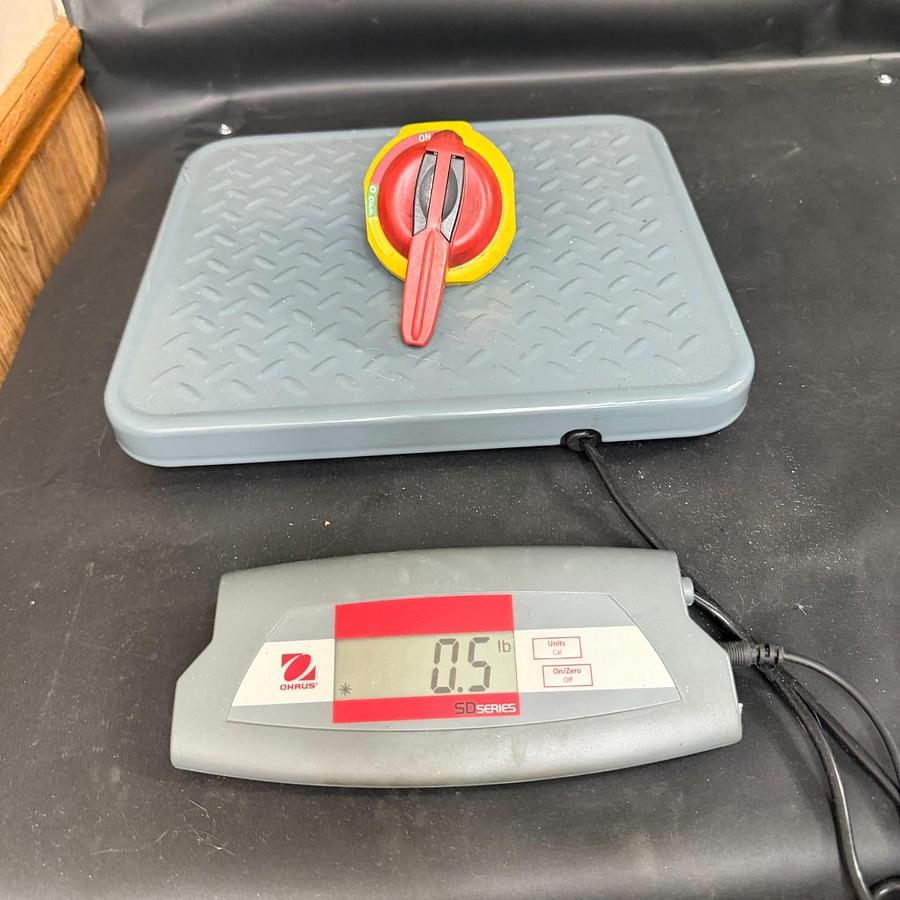 Used ALLEN BRADLEY 194R-PY OPERATING HANDLE ($130 OBO)
