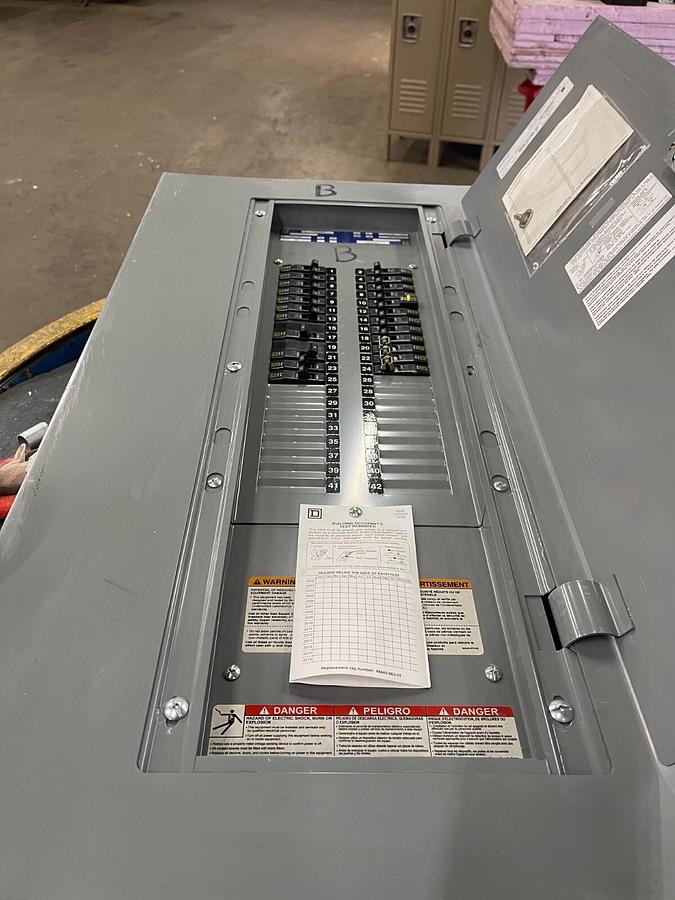 Used Square D Panelboard Cat No NQOD442L225 225 A ($699.99 OBO!!!)