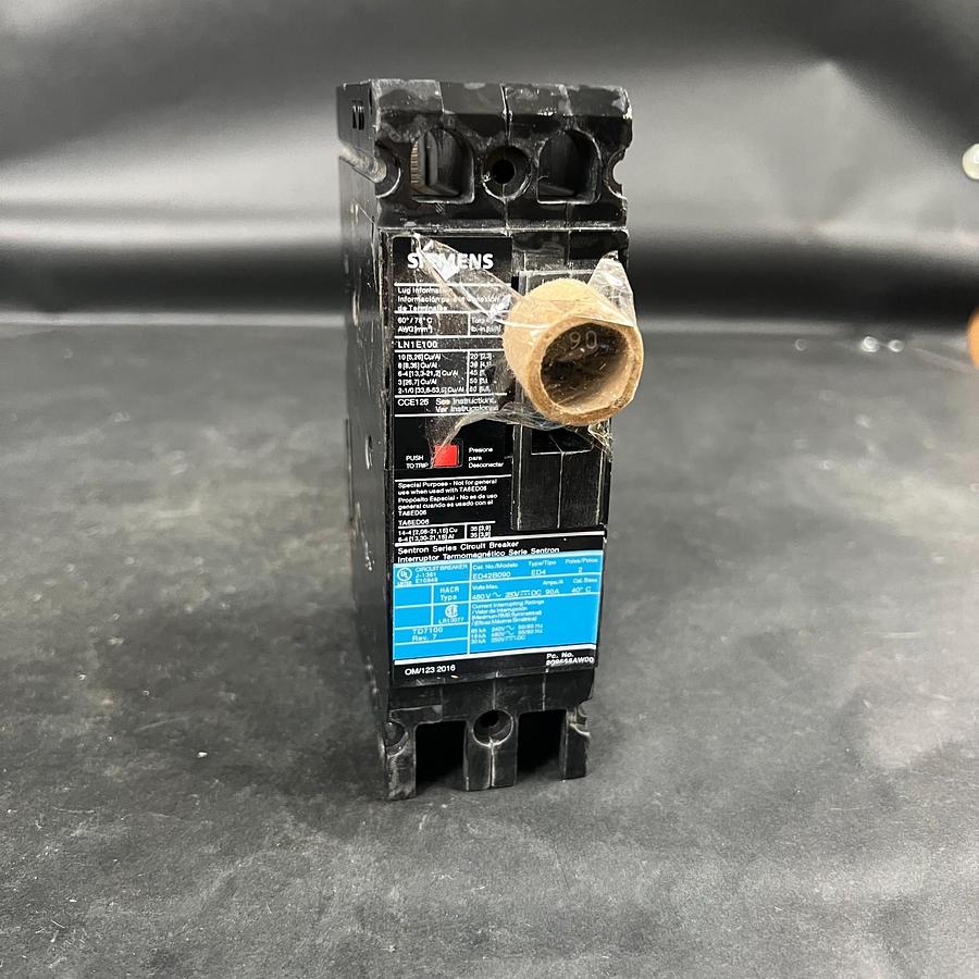 Used SIEMENS ED42B090 CIRCUIT BREAKER ($200 OBO)