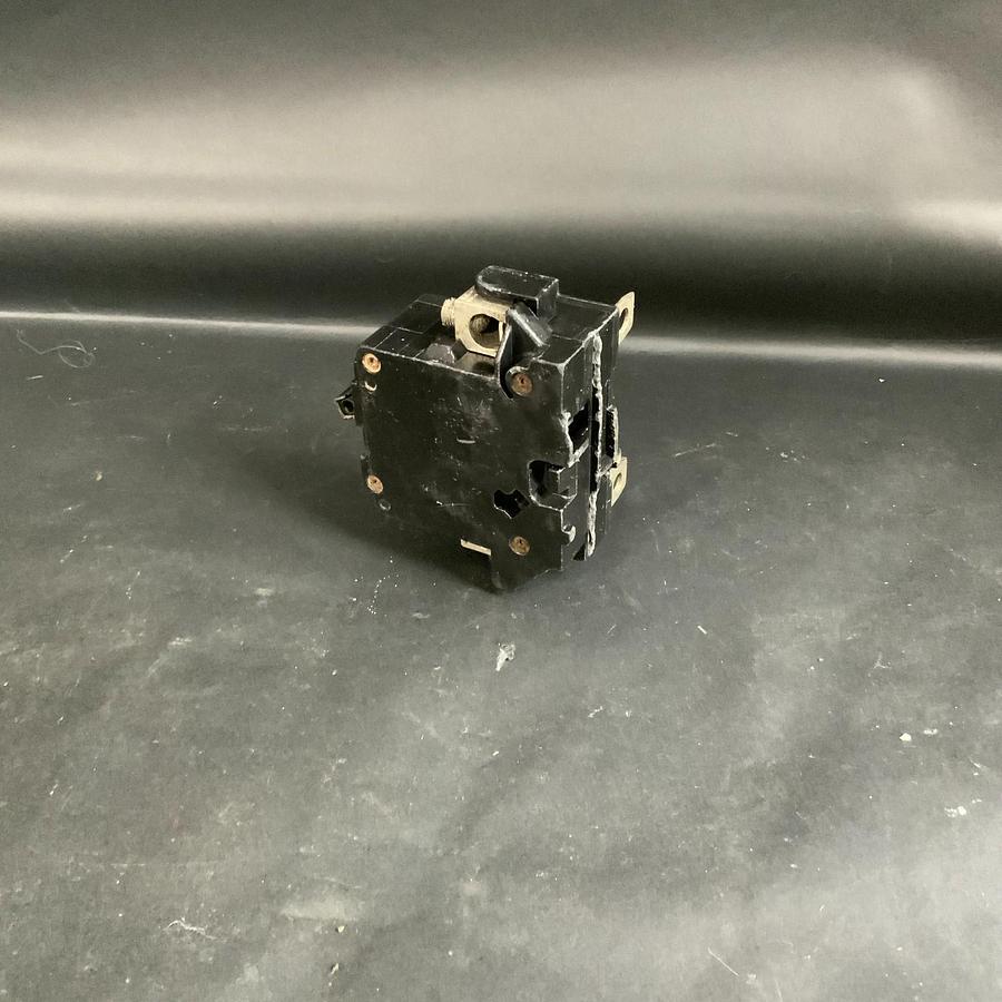 Used MURRAY MBK100M CIRCUIT BREAKER ($50 OBO)