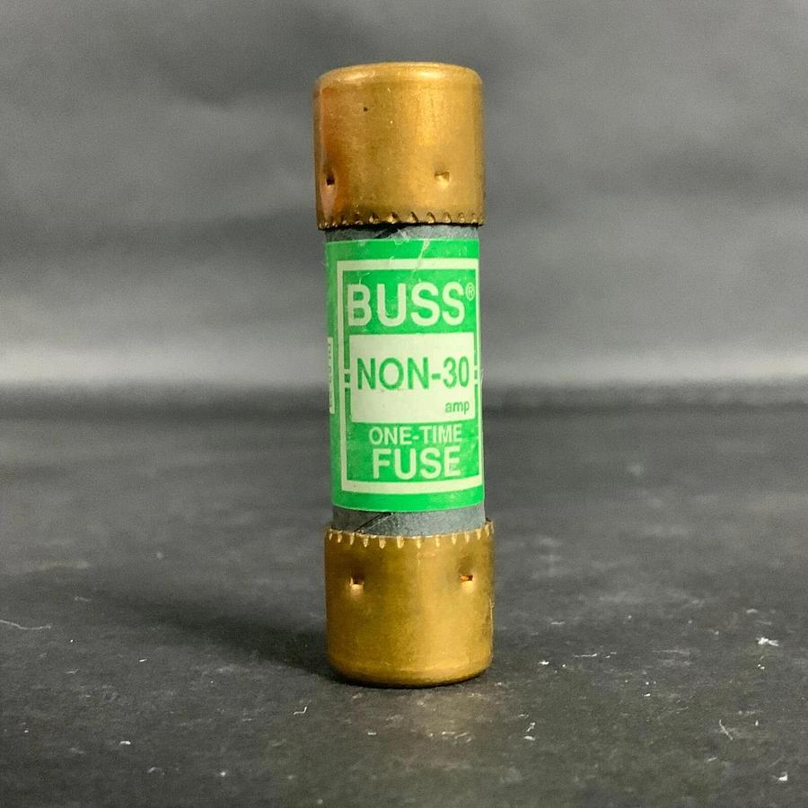 Used BUSSMANN NON-30 ONE-TIME FUSE - SET OF 4 ($16 OBO)