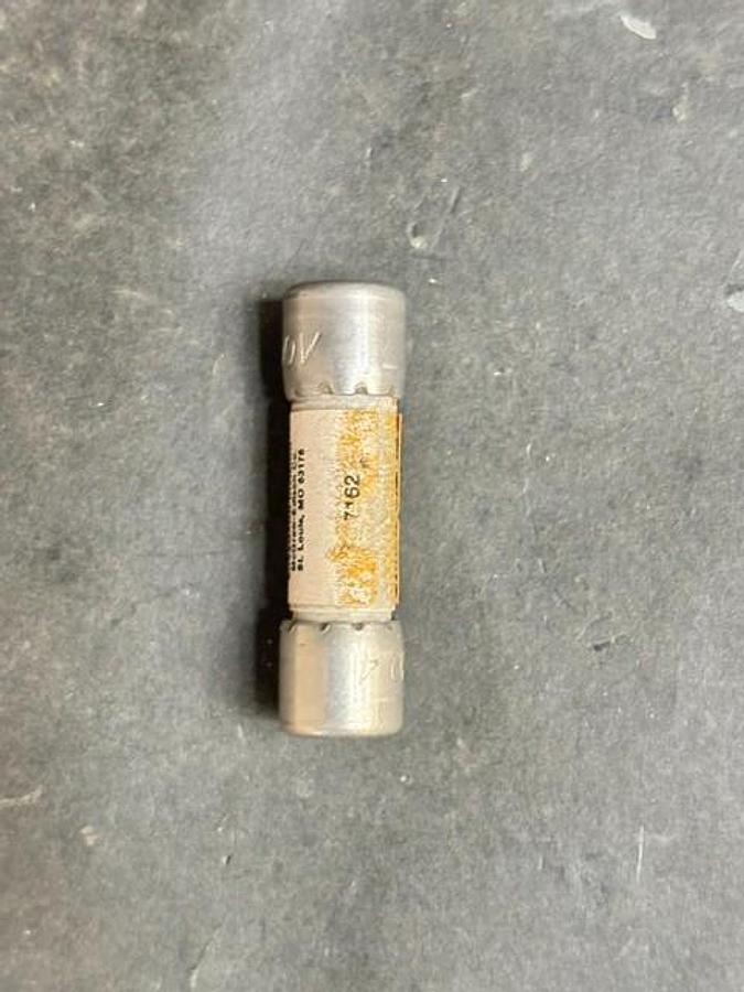 Used EATON BUSSMANN FNQ-4 FUSE