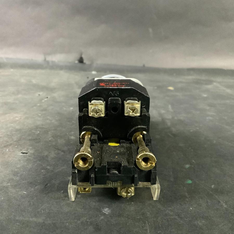 Used ALLEN BRADLEY 800T-PA16 RED PUSHBUTTON ($30 OBO)