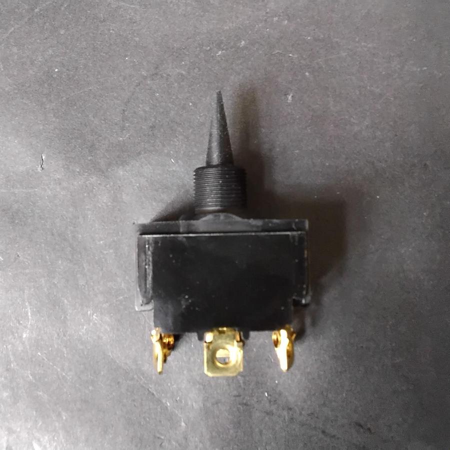 Used CARLING E60272 / LR39145 MOMENTARY TOGGLE SWITCH ($10.50 OBO)