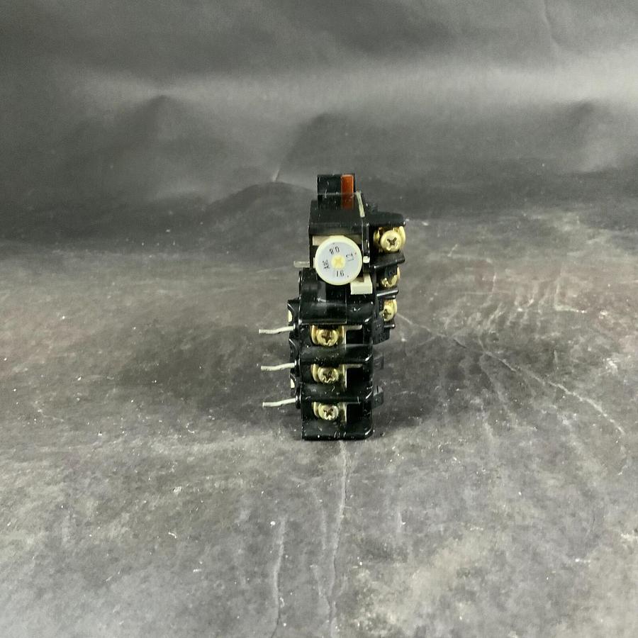 Used FUJI RCA3737-1C 0.8A OVERLOAD RELAY ($10 OBO)