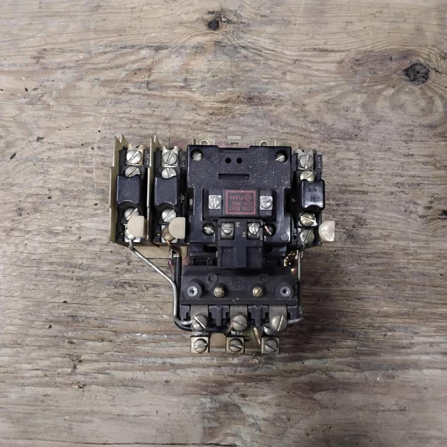 Used ALLEN BRADLEY 709-AOD103 SINGLE-POLE SER K SIZE 0 STARTER