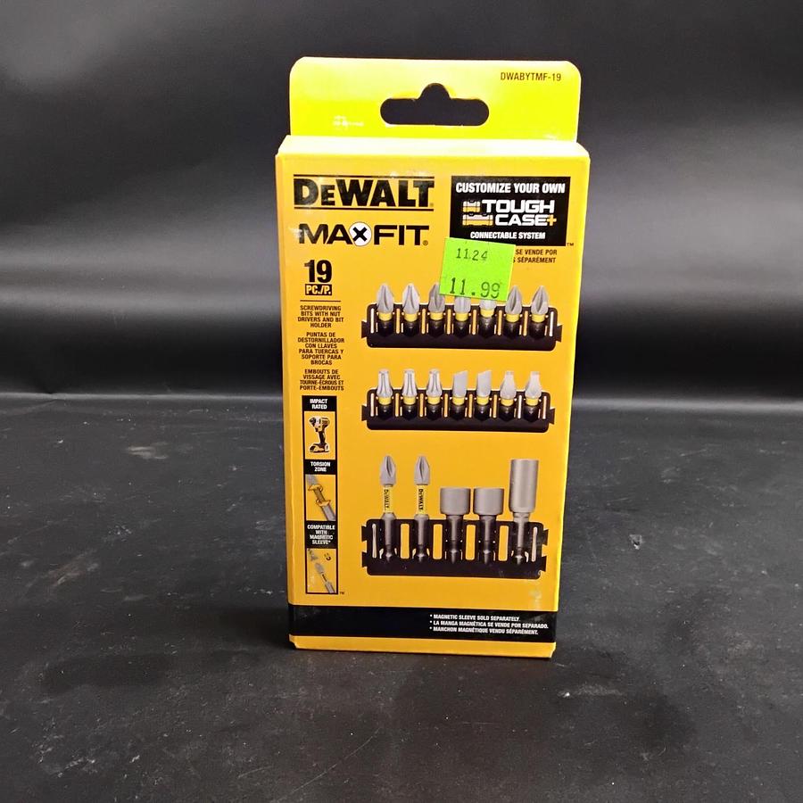 DEWALT DWABYTMF-19 MAXFIT SCREWDRIVING BIT SET ($12 OBO)