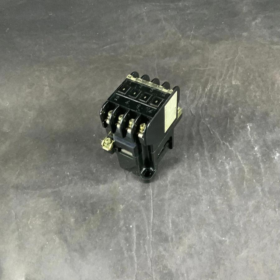 Used FUJI SRCA 3631-O(4A) CONTACTOR ($20 OBO)