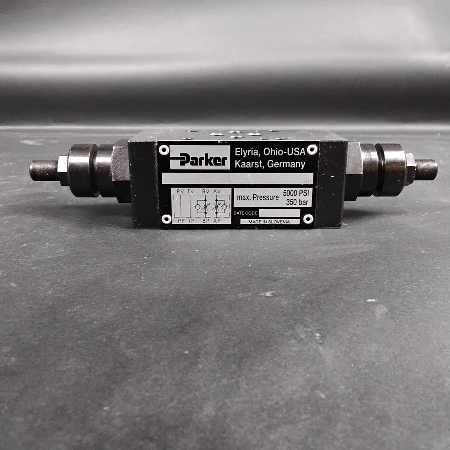 Used PARKER FM2DDDSV55 HYDRAULIC VALVE ($60 OBO)