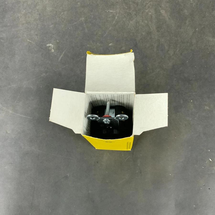 HUBBELL HBL4710 TWIST LOCK RECEPTACLE ($20 OBO)