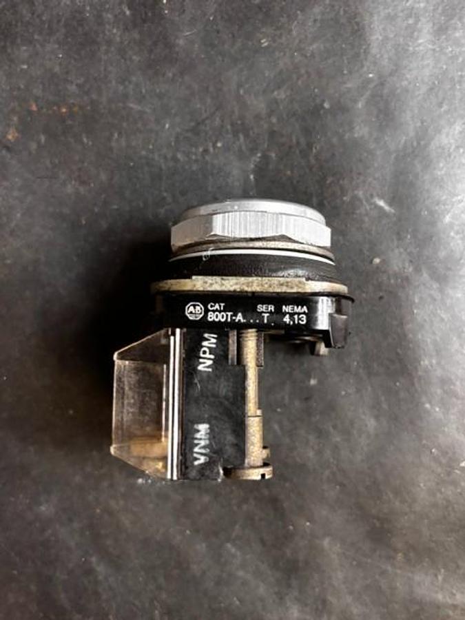 Used ALLEN BRADLEY 800T-A SERIES T BLACK PUSHBUTTON ($8 OBO)