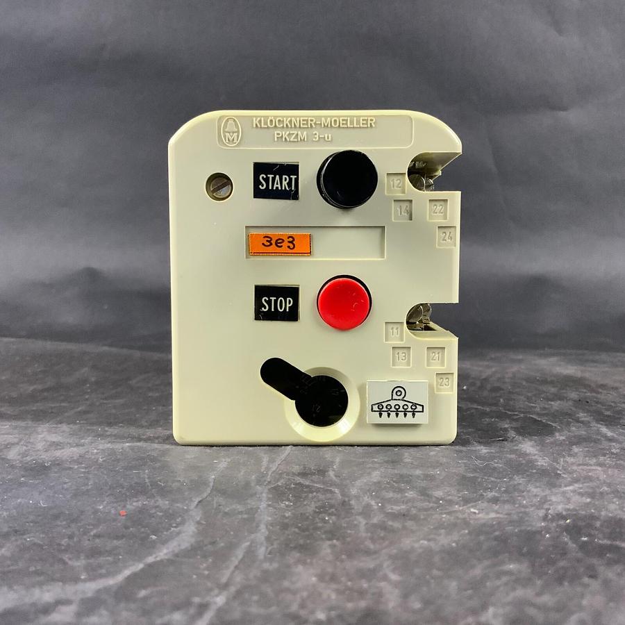 Used MOELLER PKZM3-2.5-U-NA CIRCUIT BREAKER - WITH HI22-PKZM3 AUX CONTACT ($35 OBO)
