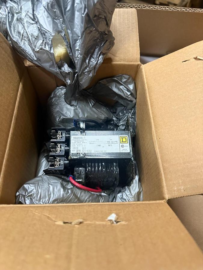 SQUARE D KF150D2 CONTROL TRANSFORMER