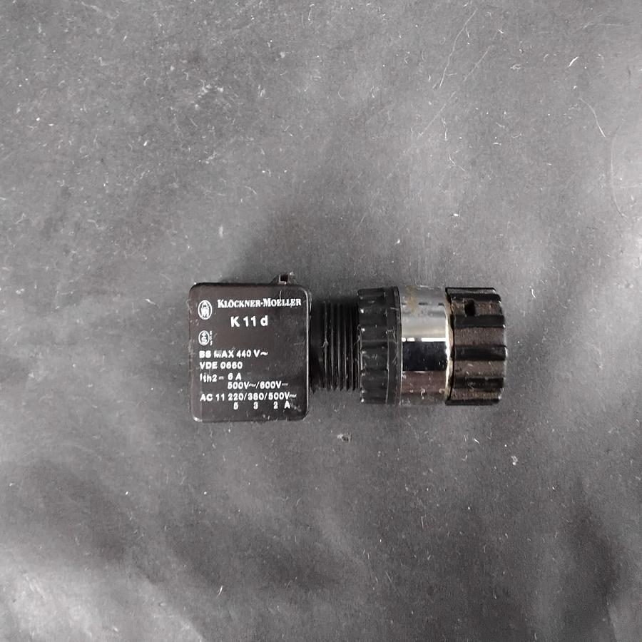 Used KLOCKNER MOELLER K11D PUSHBUTTON SWITCH ($13 OBO)