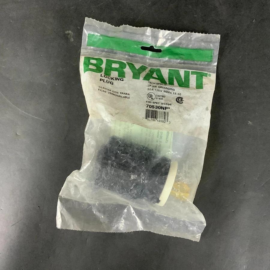 HUBBELL 70530NP LOCKING PLUG ($15 OBO)