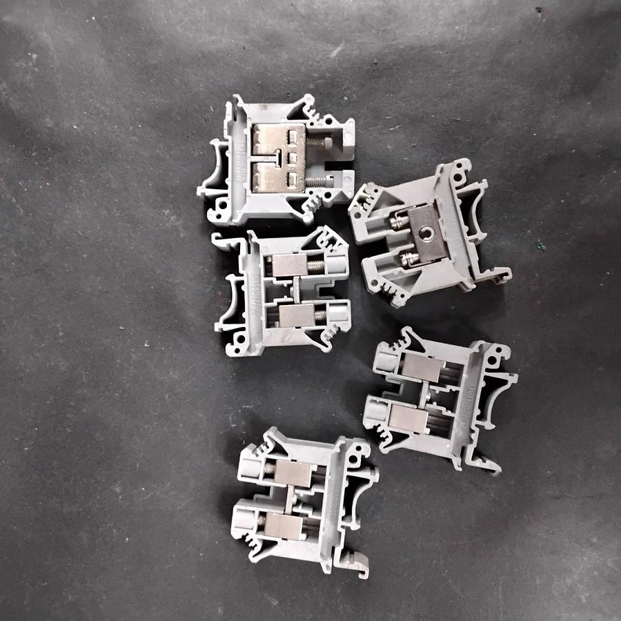 Used PHOENIX CONTACT UK 10N TERMINAL BLOCKS - GROUP OF 5 ($10 OBO)