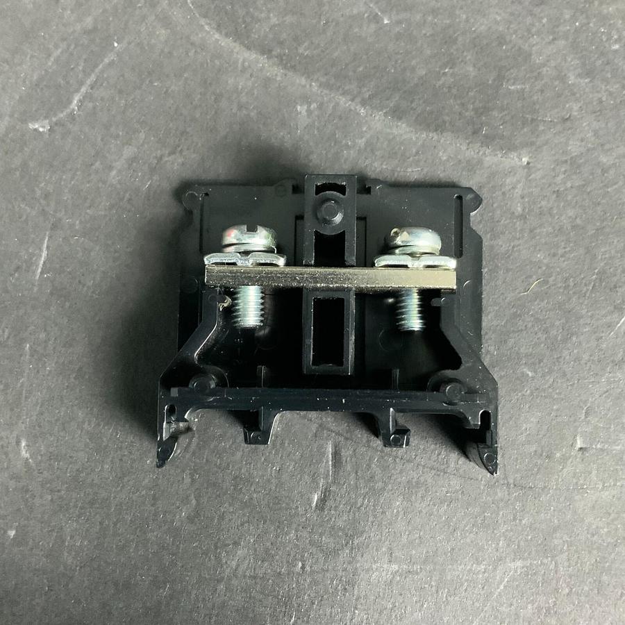 Used IDEC BN30W TERMINAL BLOCK - SET OF 6 - NEW ($5)