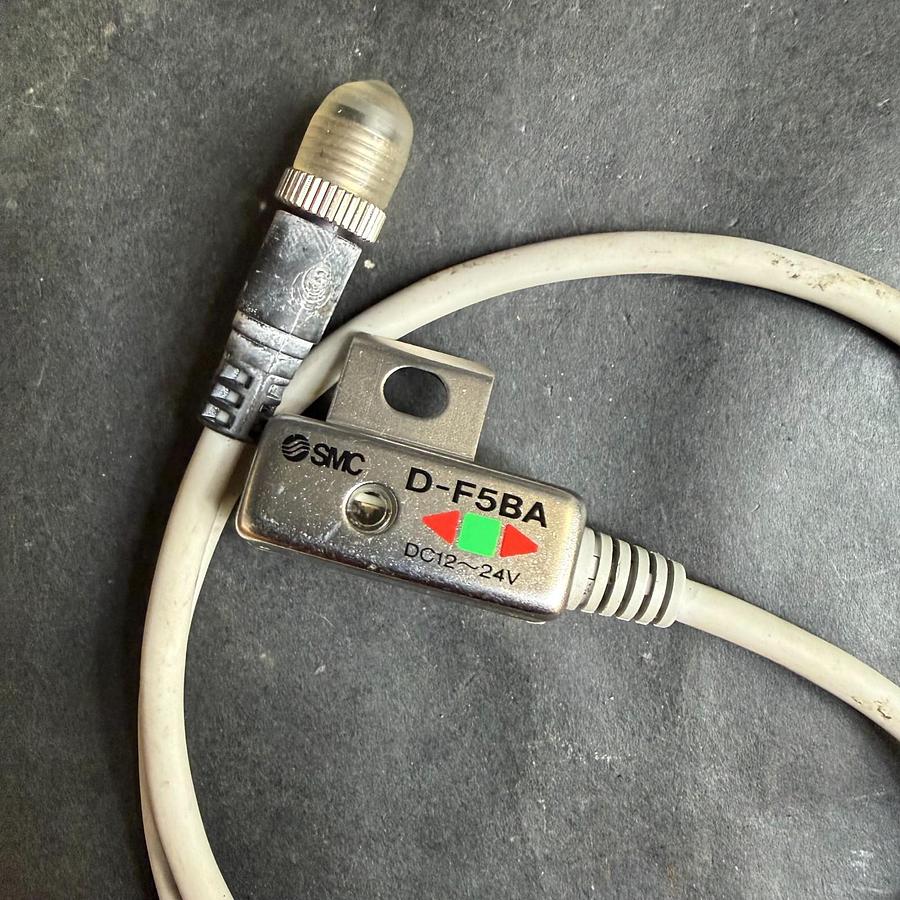Used SMC D-F5BA AUTO SWITCH ($20 OBO)