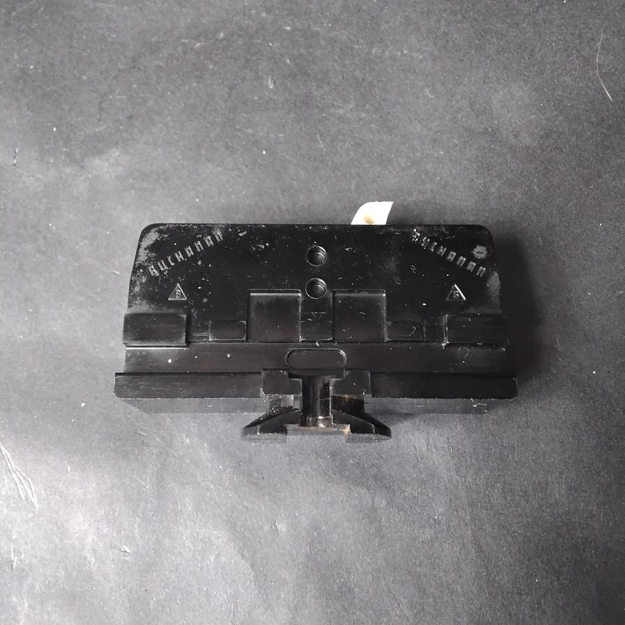 Used BUCHANAN 300 SERIES FUSE/SWITCH HOLDER ($9 OBO)
