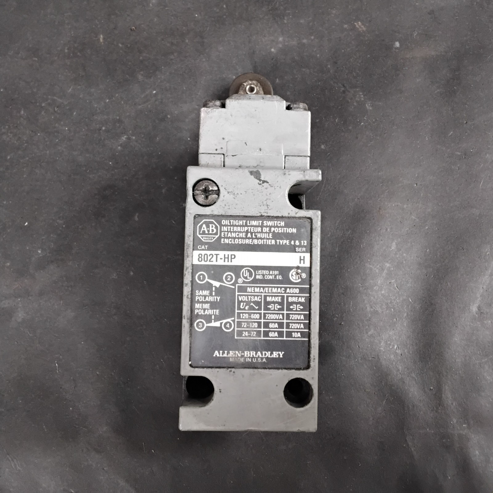 Used ALLEN BRADLEY 802T-HP OILTIGHT LIMIT SWITCH ($95 OBO)