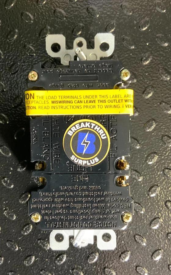 LEVITON GFCI OUTLET 20A-125V ($11.99 OBO)