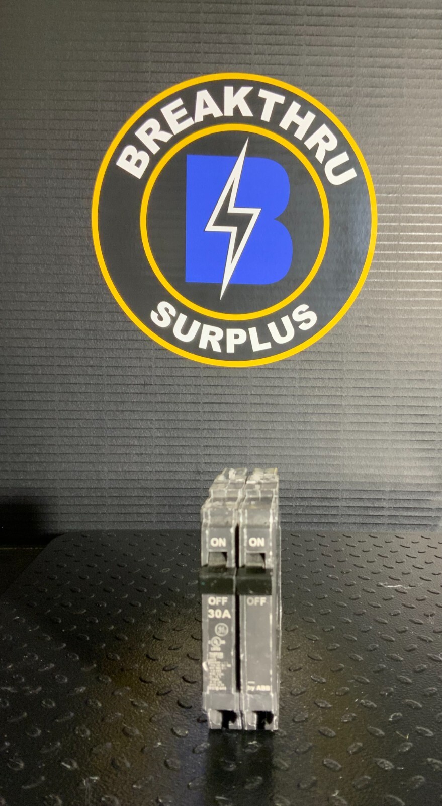 Used GENERAL ELECTRIC THQP220 ($19.99/EACH OBO)