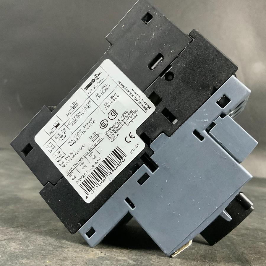Used SIEMENS 3RV2011-0BA15 CIRCUIT BREAKER ($40 OBO)