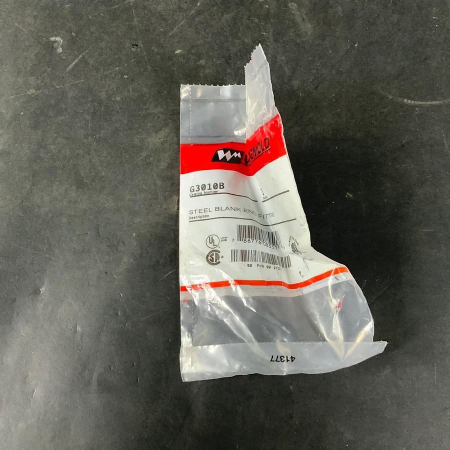 WIREMOLD G3010B BLANK END FITTING ($8 OBO)