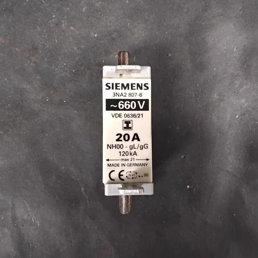 Used SIEMENS 3NA2 807-6 FUSE ($10 OBO)