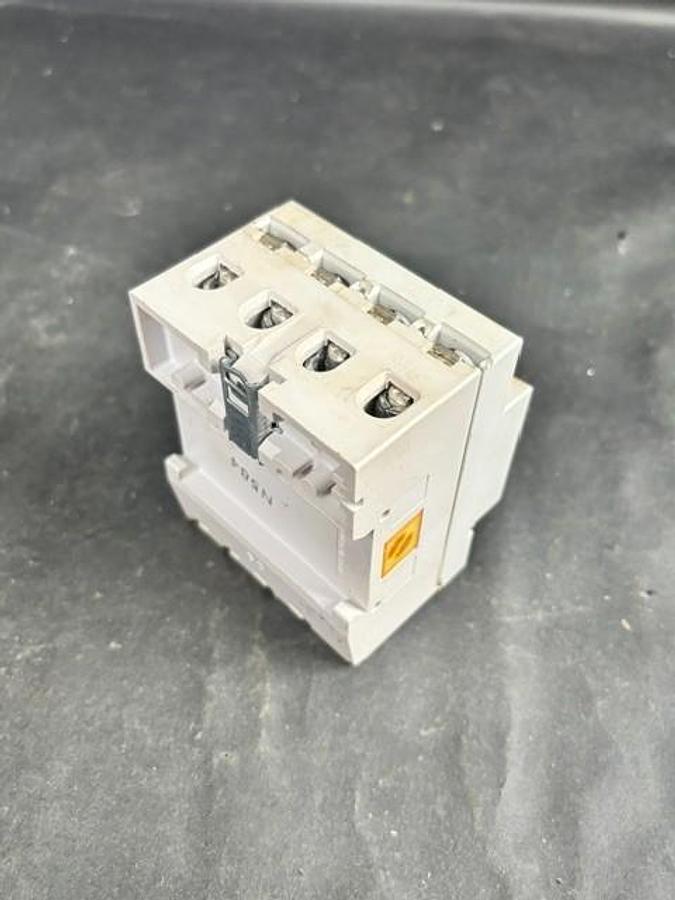Used SIEMENS 5SM1342-6 CIRCUIT BREAKER